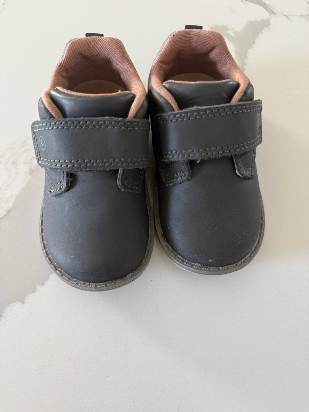 Stride Rite Toddler Boys Griffin Sneaker in Dark Gray